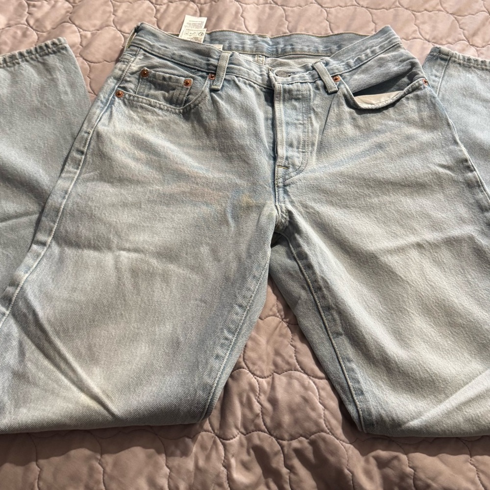 Levi's Classic Light Blue Straight Jeans
